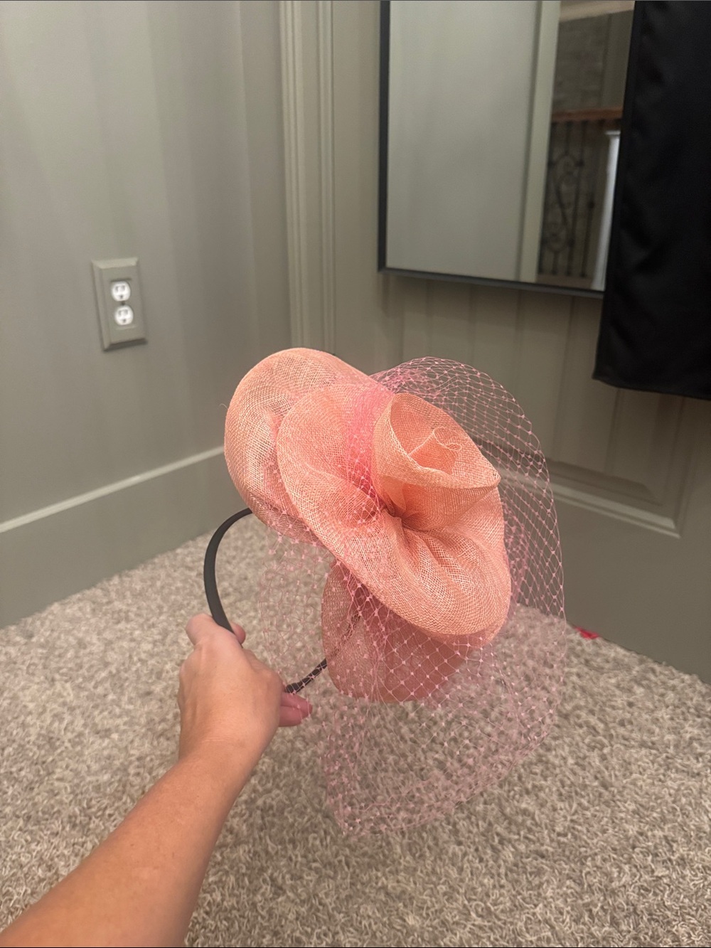 Women’s Pink Fascinator Headband with Veil